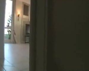 Buurman neemt goedmaak sex op